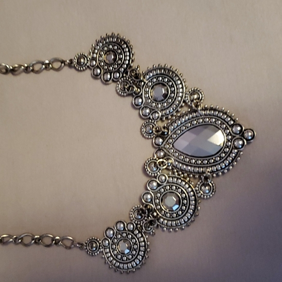 Reversible multiple length statement necklace - Picture 7 of 7